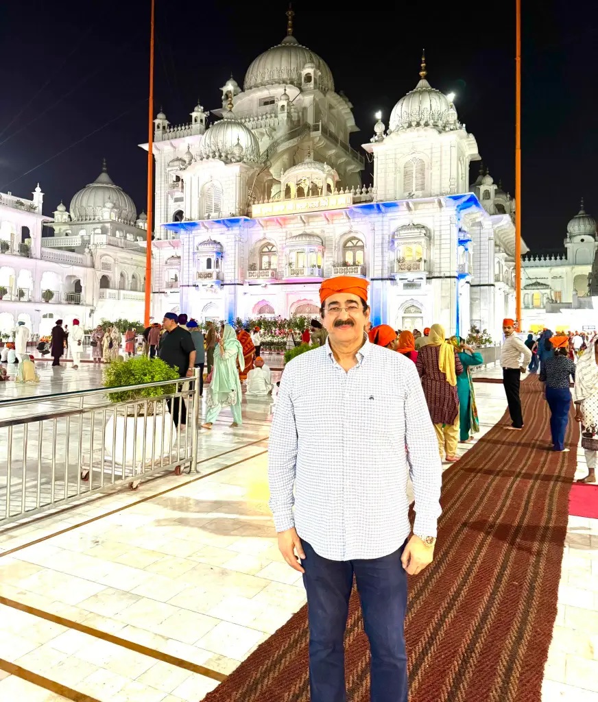 Dr. Sandeep Marwah Visits Patna for AAFT Promotion Seeks Blessings at Takht Sri Harmandir Sahib