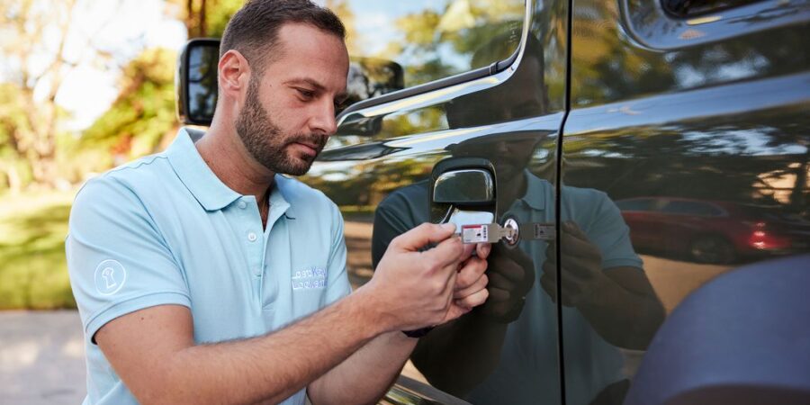 Auto locksmith Solihul Auto locksmith Solihul