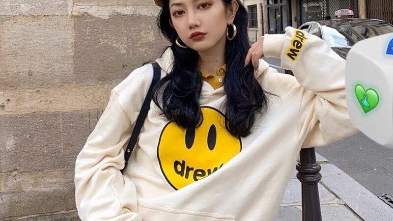 Drew House: The Streetwear Brand That Redefined Comfort, Creativity, and Individuality Drew House: The Streetwear Brand That Redefined Comfort, Creativity, and Individuality