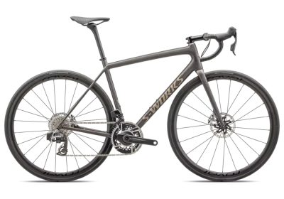 2025-Specialized-S-Works-Aethos-SRAM-RED-AXS-Road-Bike-2