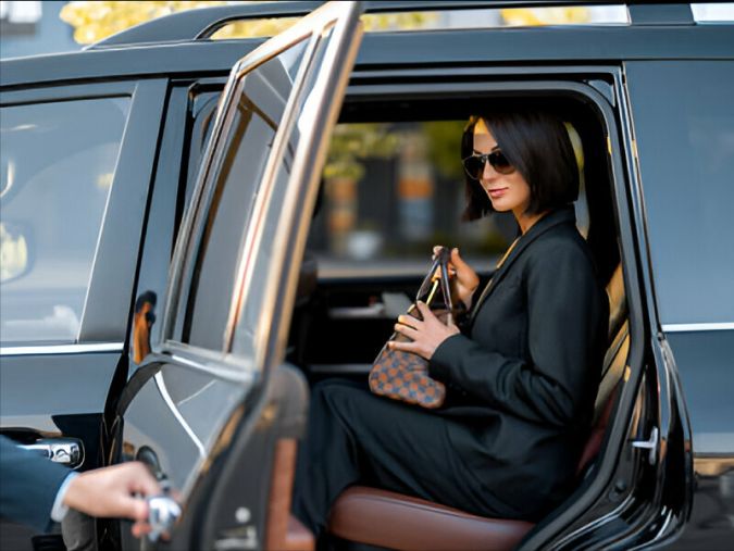 Stress-Free Transfers: Best Chauffeur Services Heathrow to London