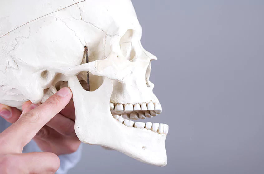 Relieve TMJ Pain with Arthroscopy by India’s Leading Jaw Surgeon