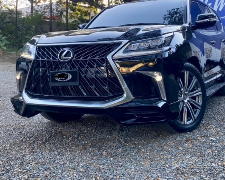 Carros, jeepetas y camionetas, en venta!