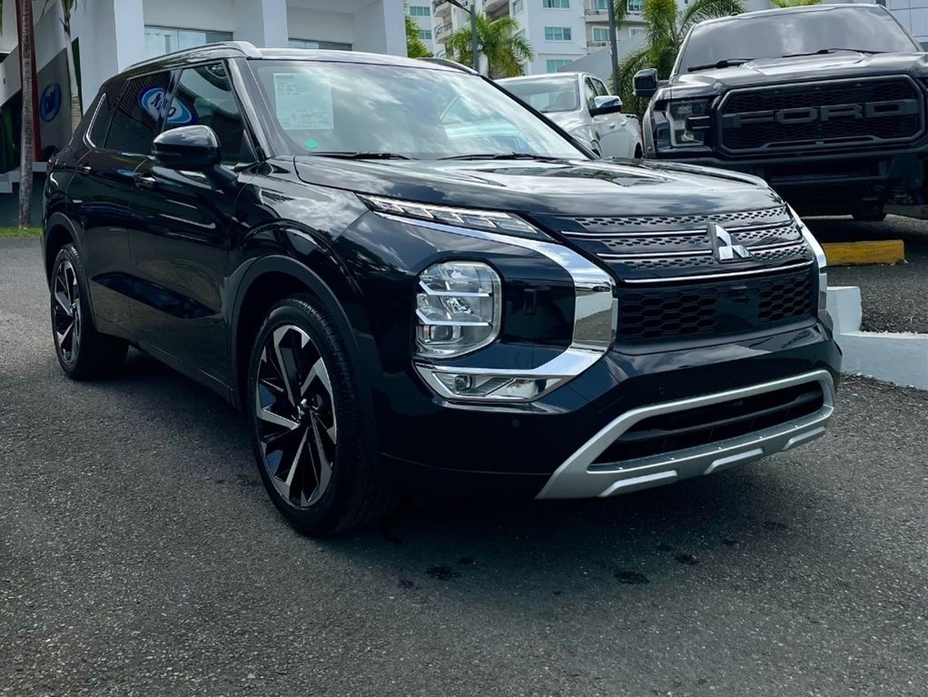 Mitsubishi Outlander del año, Conjugando el lujo con la exclusividad, esta es la tuya!!!