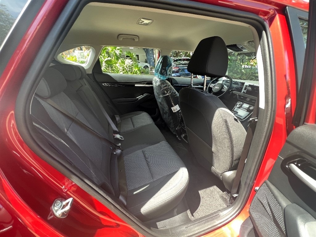 Kia Seltos Rojo Pasion, Yo me veria bien en esa maquinita..