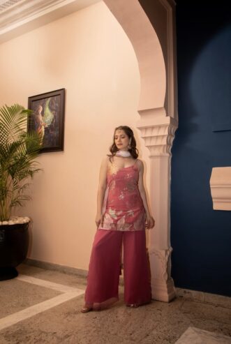 Shop Stunning Rakhi Outfits at Anasi