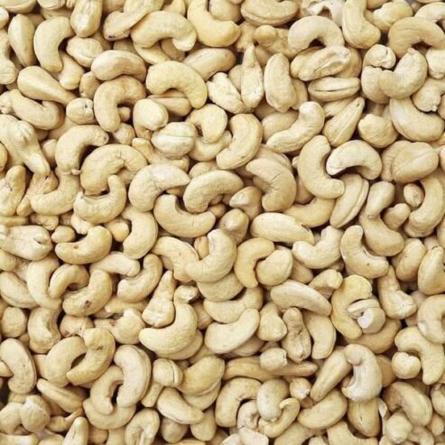 BUY IN BULK REFINE SUNFLOWER OIL , CASHEW NUTS  SESAME SEEDS , USED COOKING OIL , COFFEE BEANS , SOYABEANS , SOYABEANS OIL , MAIZE,BEANS ETC Whatsapp +255769293122