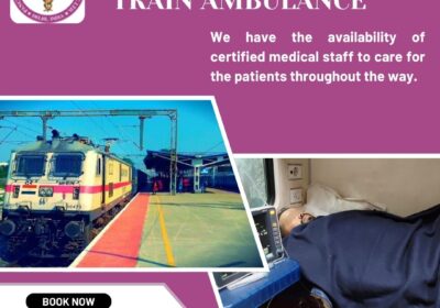 Choose-Panchmukhi-Train-Ambulance-in-Mumbai-with-Expert-Medical-Team