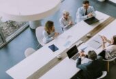 Simplify Compliance and Payroll with Canadian HR Services