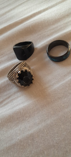 POWERFUL MAGIC RING OF WONDERS FOR SALE CONTACT ME.