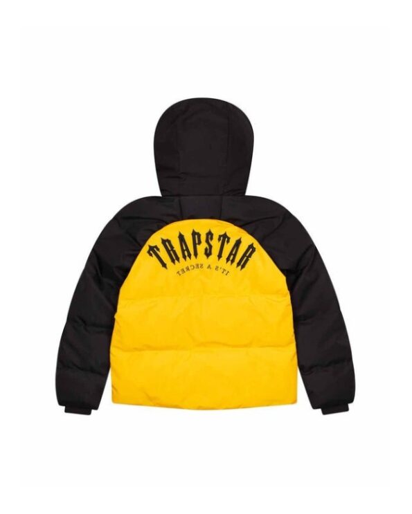 Shop Trapstar Streetwear: Bold London Fashion for Fearless Individuals