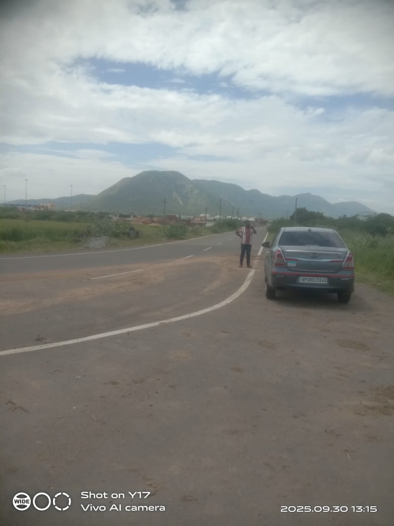 Premium Projects : Flots for sale in Thirupathi