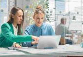 Simplify Compliance and Payroll with Canadian HR Services