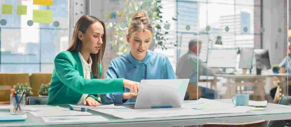 Simplify Compliance and Payroll with Canadian HR Services