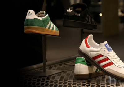 Trend-Square-Bottom-Banner