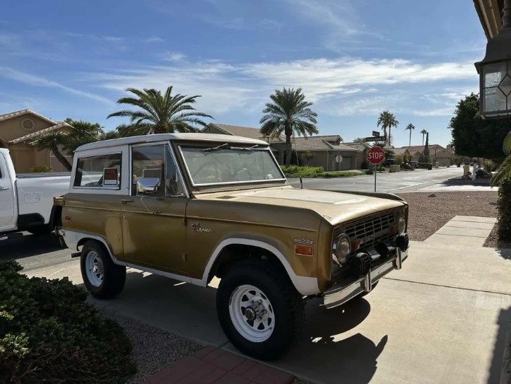 Contact an RV Buyer in AZ for a Simple Selling Process