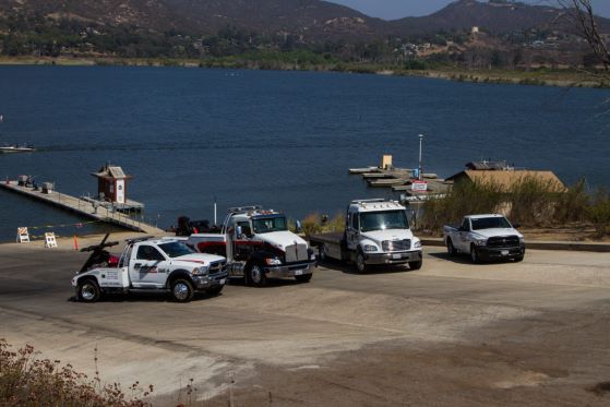 Roadside Assistance Near Me for Fast Local Help Anytime