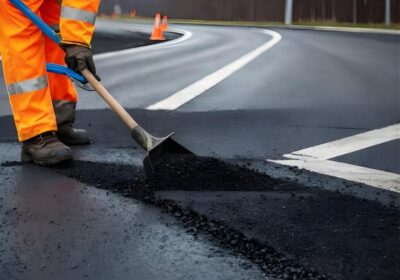 Driveway-Seal-Coating-2-1