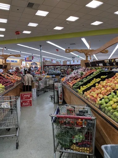 Grocery Store in Glendale with Reliable Delivery Service