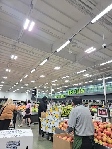 Affordable Grocery Store in Los Angeles for Families