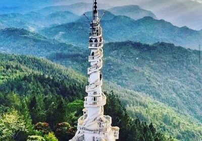 ambuluwawa-tower-is-the