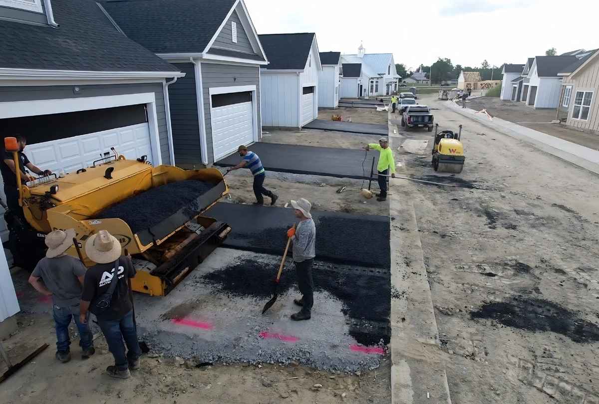 Local Asphalt Paving in Florida Focused on Quality and Durability