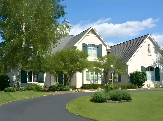 Residential Paving in Columbus Ohio for Durable Asphalt Surfaces