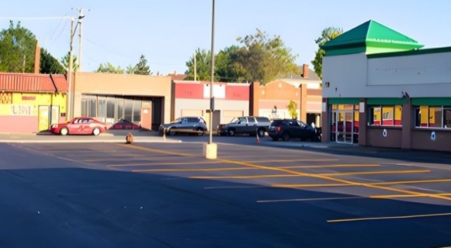 Parking Lot Sealcoating Columbus for Durable Commercial Asphalt Surfaces