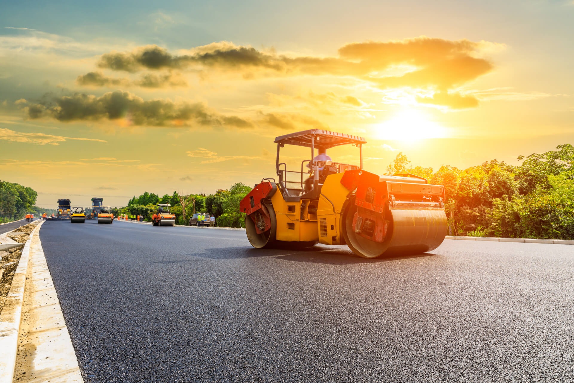 Professional Asphalt Paving in Pittsburgh PA for durable residential and commercial surfaces